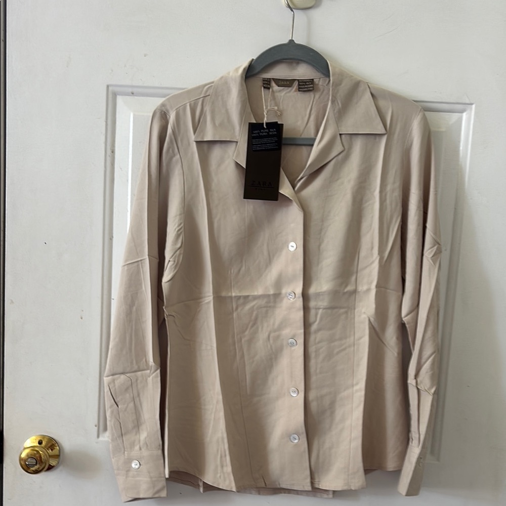 Zara Men's Cream Button Down Shirt